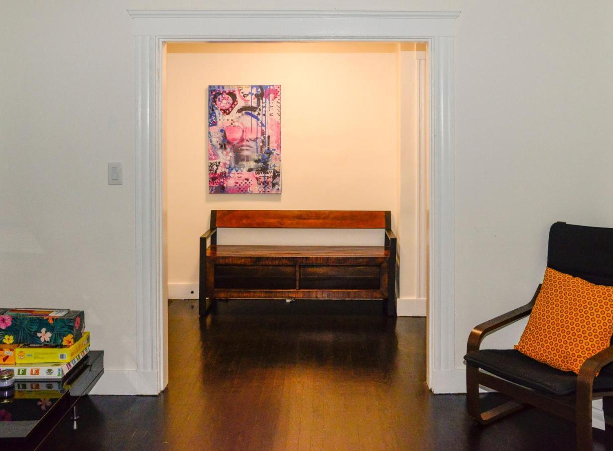 Modern Two Bedroom Condo - Boston Stoneham Екстериор снимка